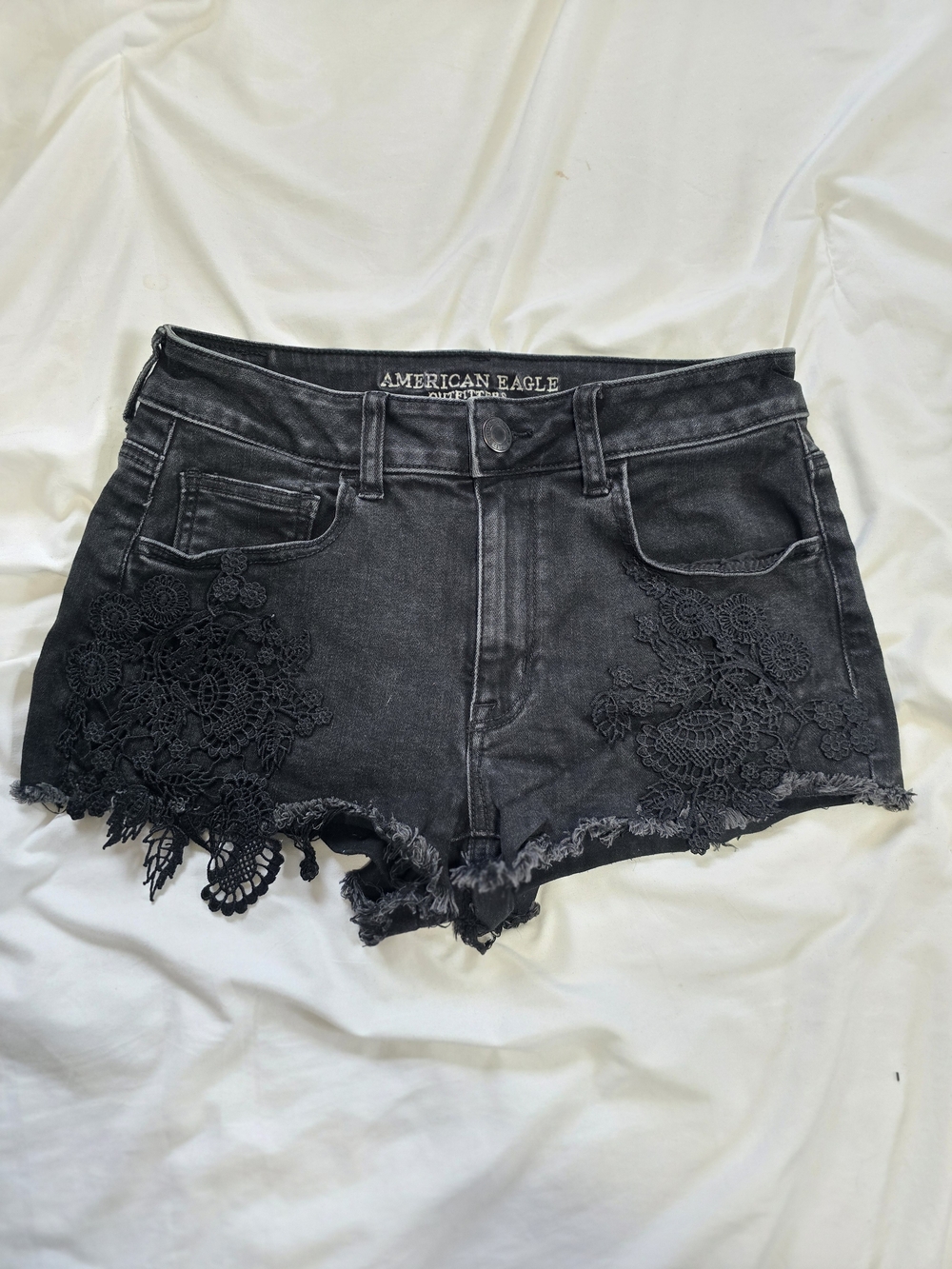 American Eagle Hi-Rise Shortie Black Lace Crochet Denim Shorts Women’s 8